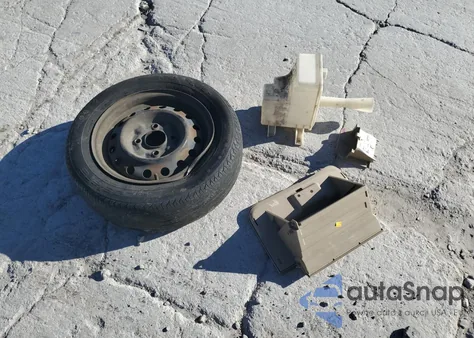 2000 Nissan Sentra Base z USA, uszkodzony, nr VIN 3N1CB51D6YL352670